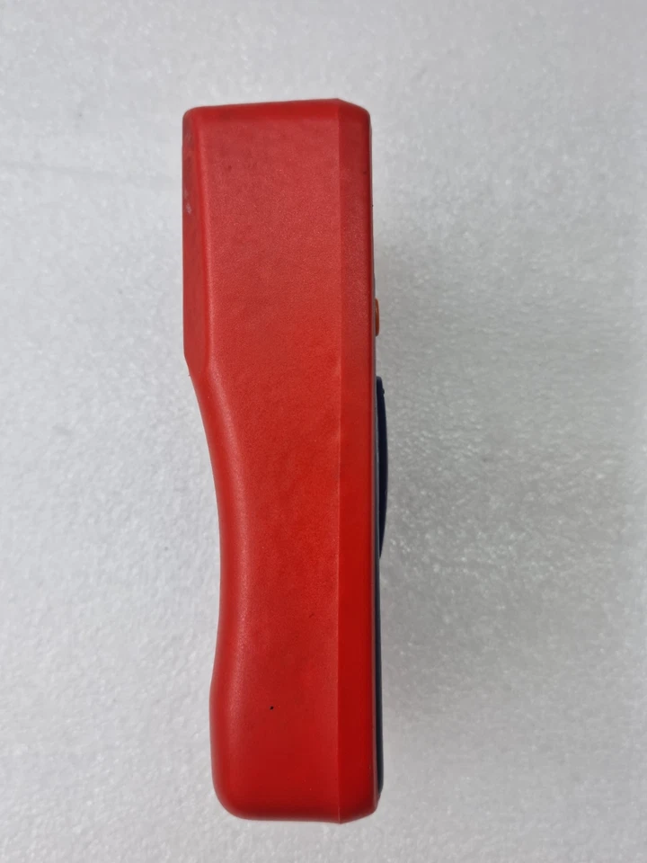 DT33B DIGITAL MULTIMETER AC/DC VOLTAGE CURRENT OHM TESTER